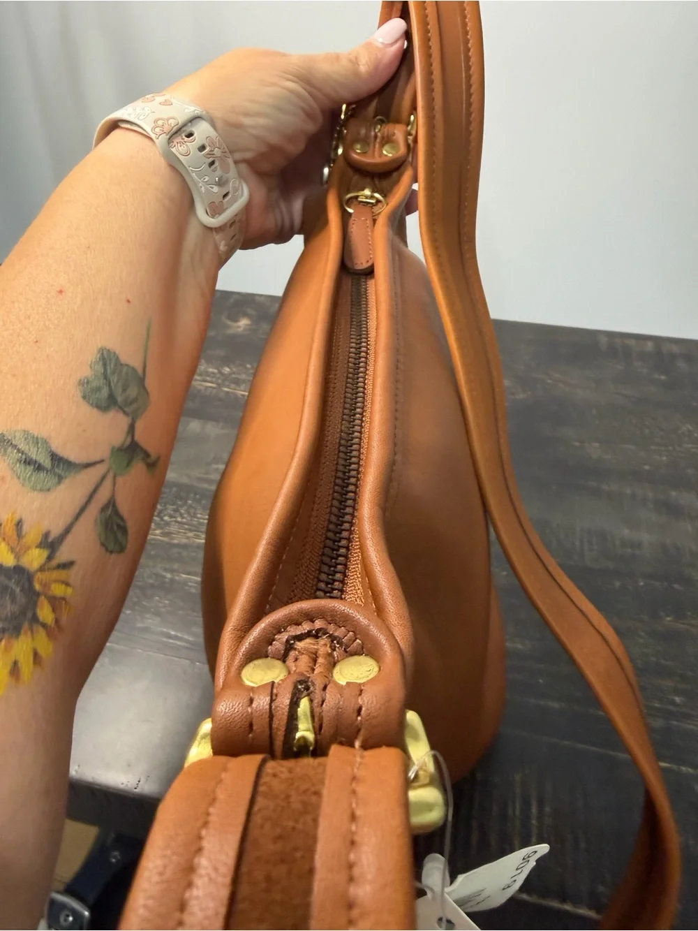 NWT Vtg Coach Maggie Duffle  9019 Bucket Bag in British Tan Glove Tanned Leather